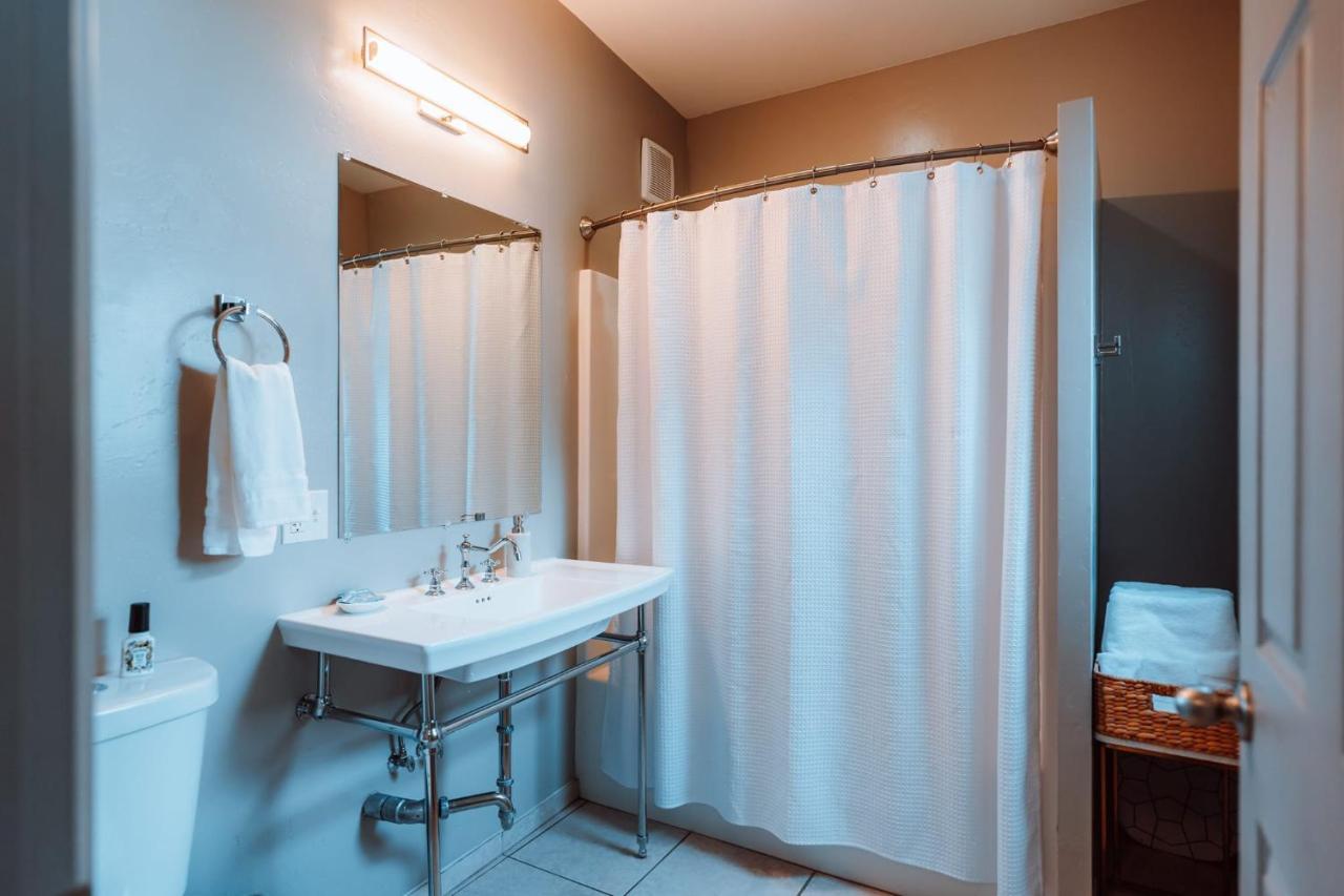 Swank House- Downtown Suite-Pet Friendly Ashland Eksteriør billede