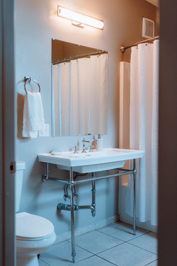Swank House- Downtown Suite-Pet Friendly Ashland Eksteriør billede